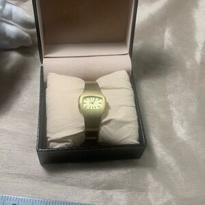 Elegant RADO Gold-Tone Women's Wind-Up Watch